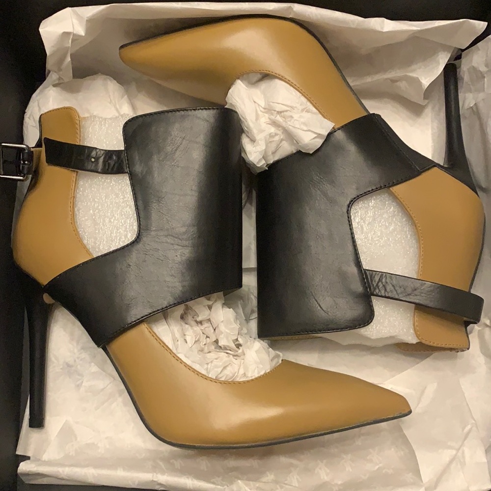 Kenneth Cole women New York non-net formal dress pump size 7.5